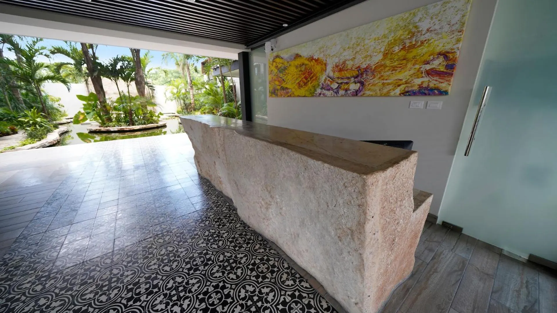 Family Condo- Fast Wifi And Oceanview Pool Playa del Carmen Mexico